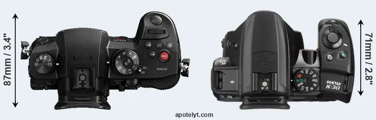 Compare GH5s versus K-30 top