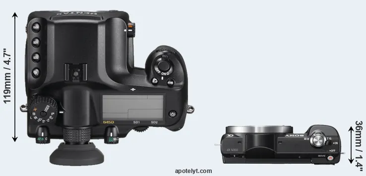 Compare 645D versus A5000 top